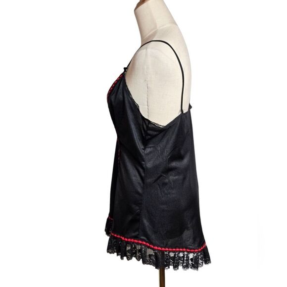 Vintage Black and Red Lace Top Nightie - Picture 5 of 7